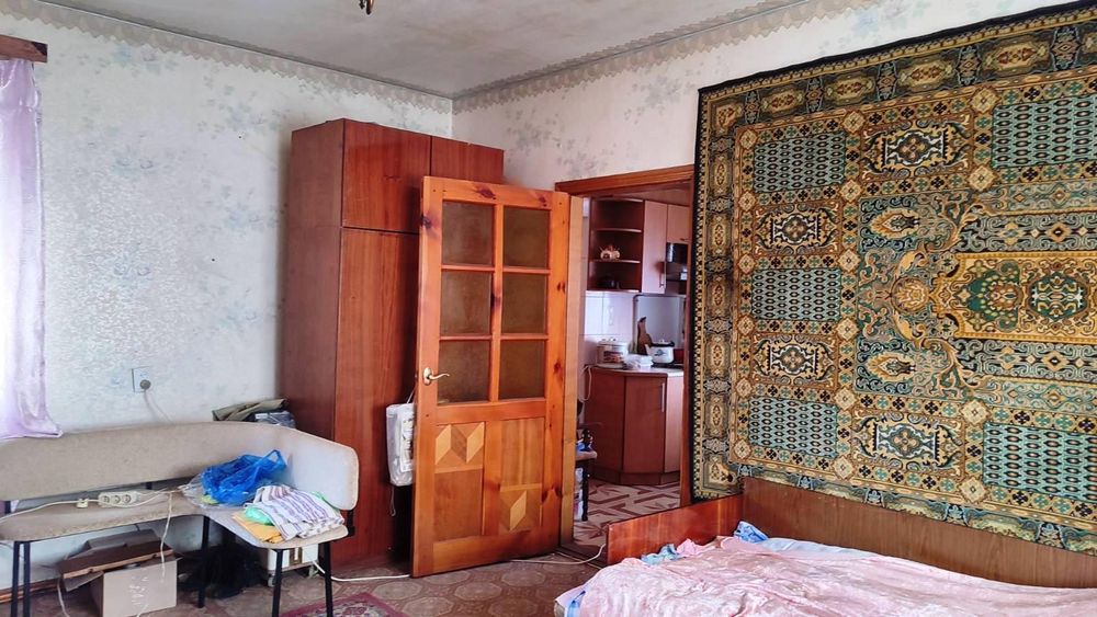 Добротний будинок у селі Тернова — простір, затишок і родючі землі!