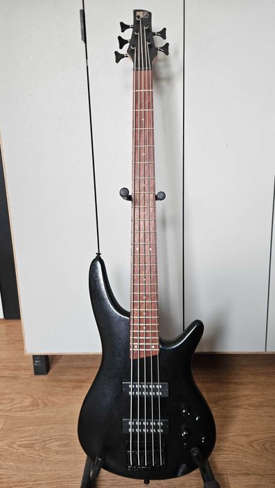 Gitara basowa Ibanez SR-305EB