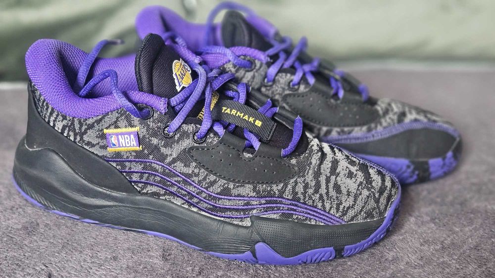 Buty do koszykówki rozm. 38