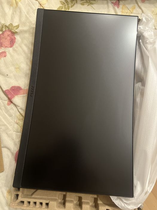 Монітор MSI  24”