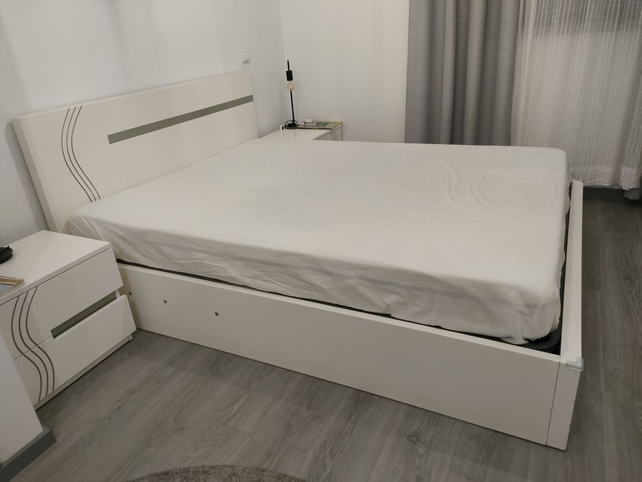 Complete Double Room64584677759363124