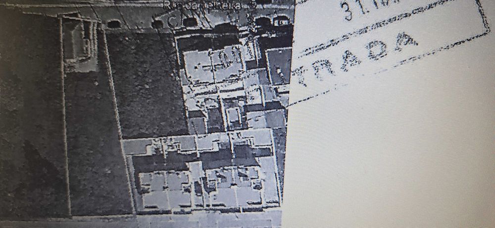 Terreno e casa T2 para recuperar em Ferreiró, Castêlo da Maia