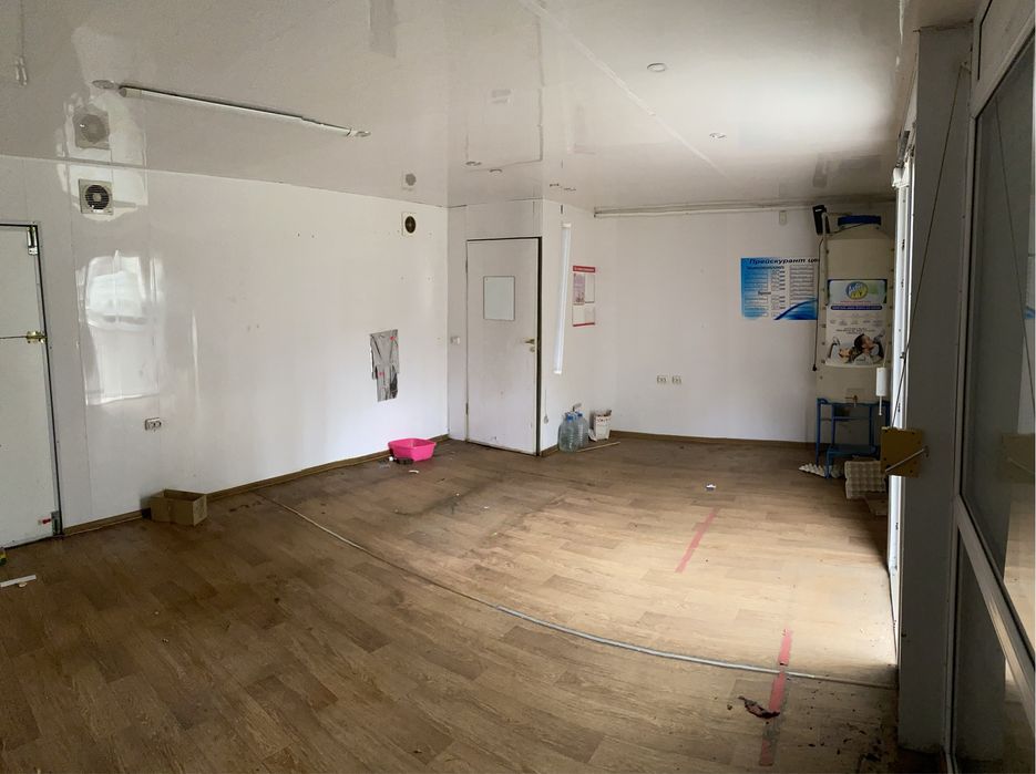 Сдам магазин 30 м2 ул. Воронина 9, 3-й Шевченковский