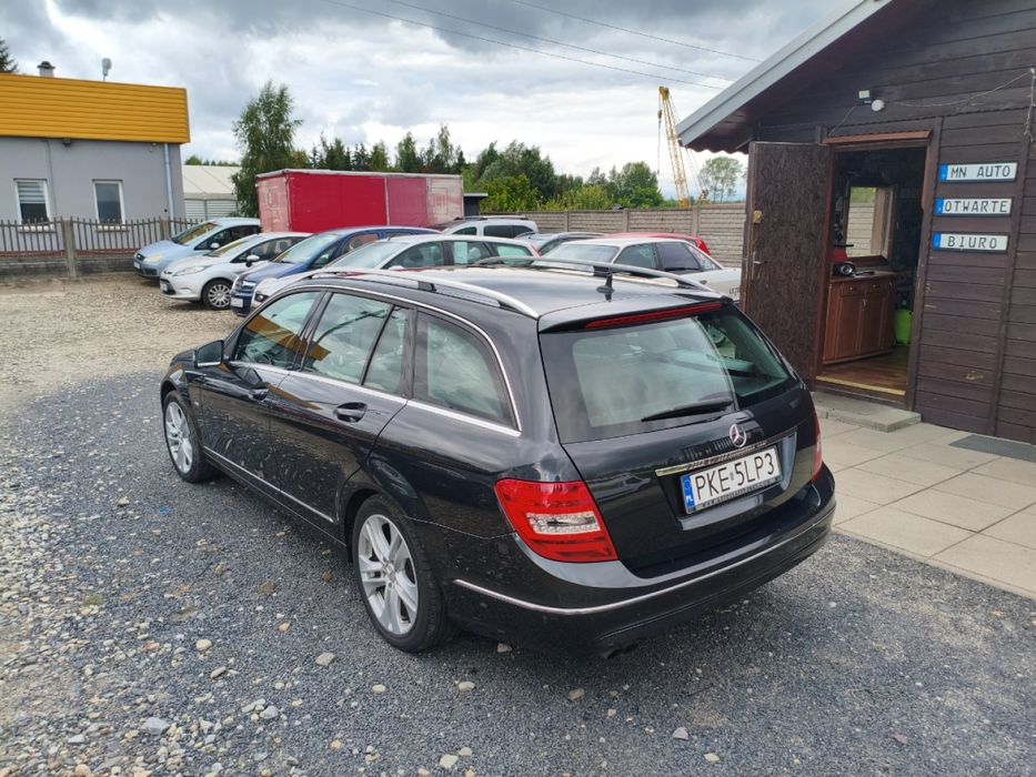 Mercedes-Benz Klasa C 180 BlueEFFICIENCY 7G-TRONIC Avantgarde