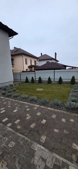 Стильний  будинок з ремонтом с.Годилів з панорамою на місто
