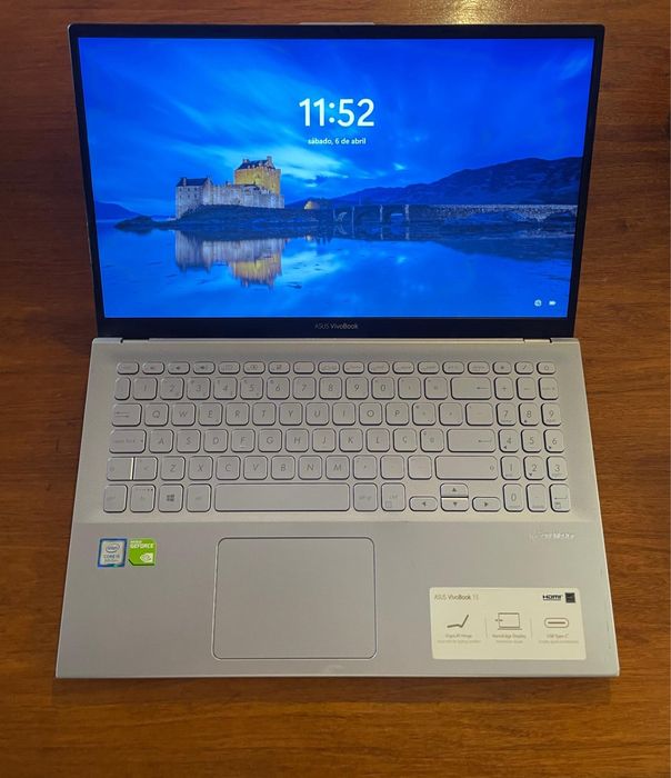 ASUS Vivobook 15