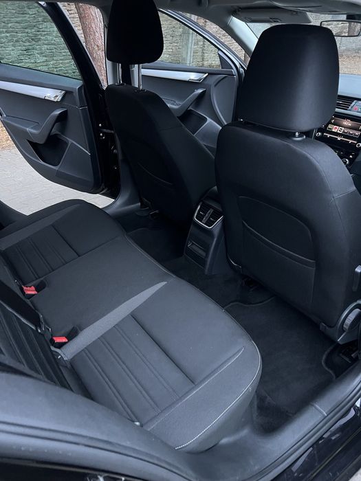 Продам шкоду А7 1,6 диз. Автомат