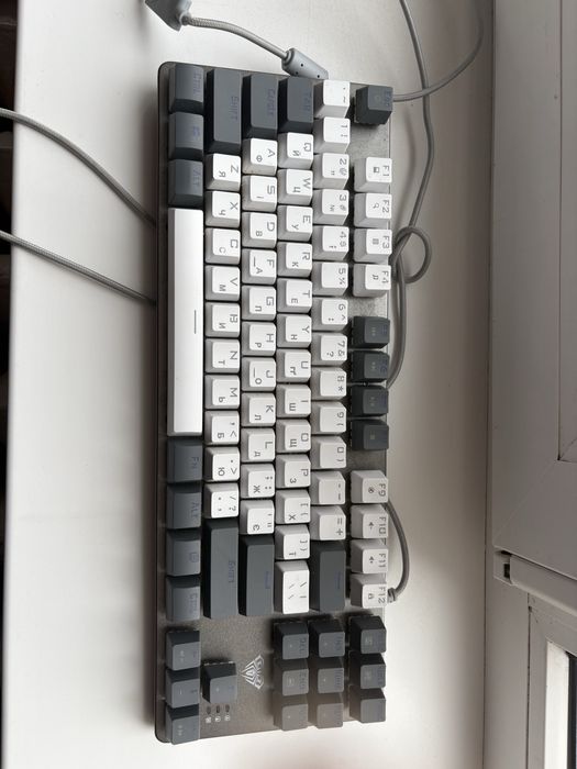 Клавіатура дротова