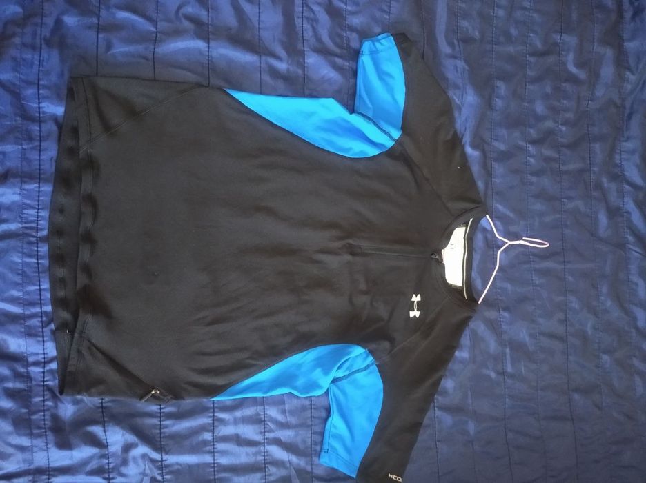 продам футболку Under Armour
