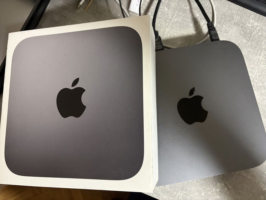 Mac mini i5 16gb 256 gb