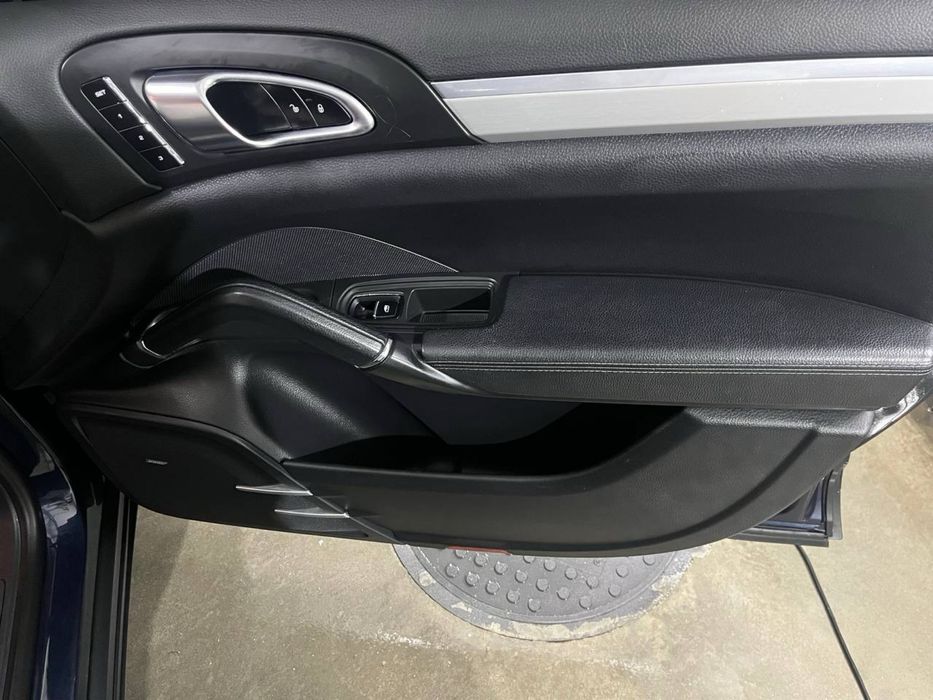 Продам Porshe Cayenne дизель 2013 Состояние идеальное!