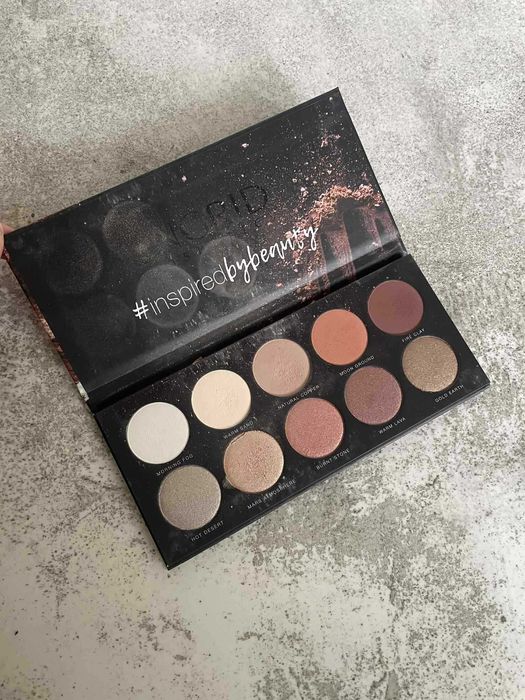 Paleta do cieni paletka ingrid nude