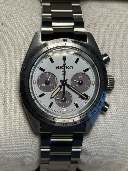 Relógio Seiko Speedtimer Verde Claro com duas pulseiras extras!
