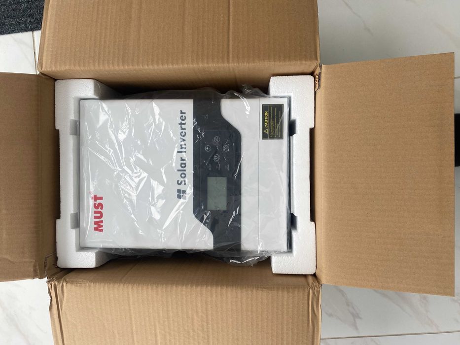 Інвертор MUST 3,2 Квт