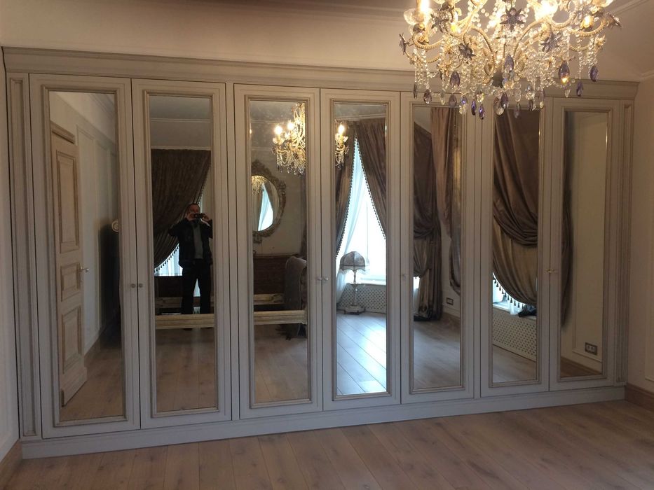 Дерев'яні меблі під замовлення (сходи ліжко кухня двері тумба стіл )