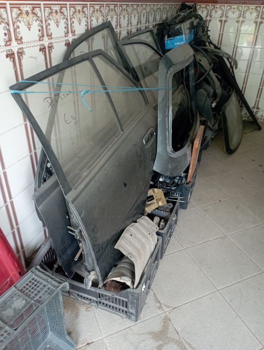 Vendo material Toyota Starlet ep8