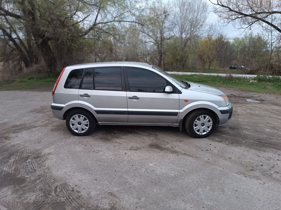 Форд фьюжен 2008