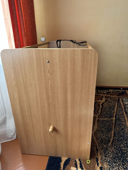 Ліжечко/колиска для немовлят дитини