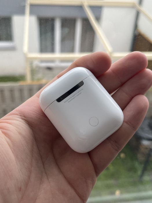 Etui ladujace Box Pudelko A1602 airpods 2