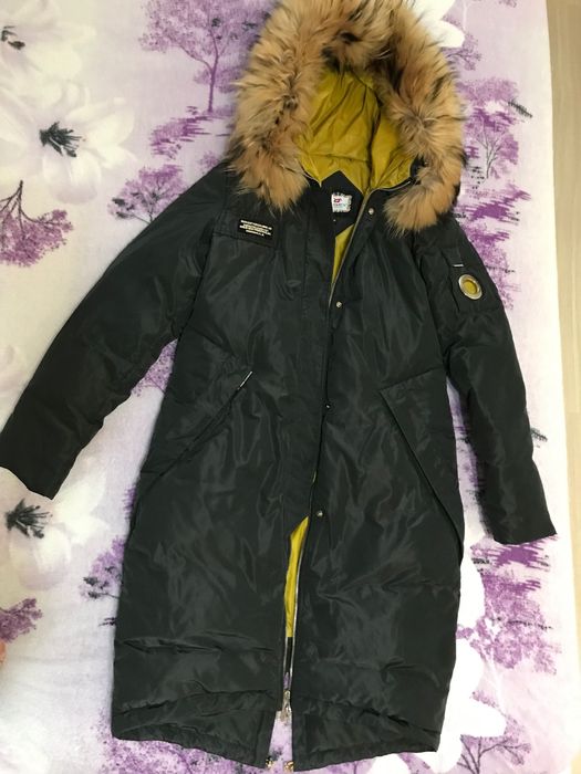 Куртка(пальто) жіноча, пуховик,