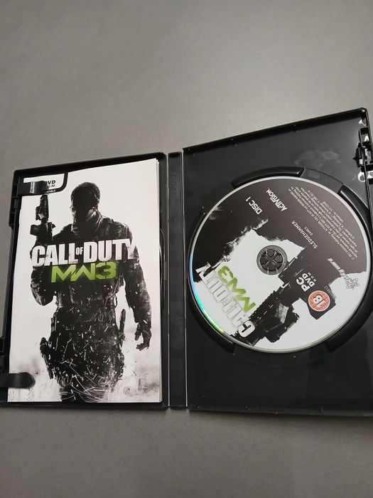 Call of duty MW3 + Dead Space PC dvd
4,97