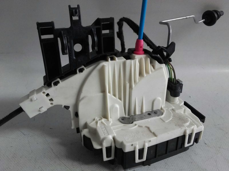 Fechadura / fecho porta trás esquerdo MERCEDES-BENZ Classe A (W176)