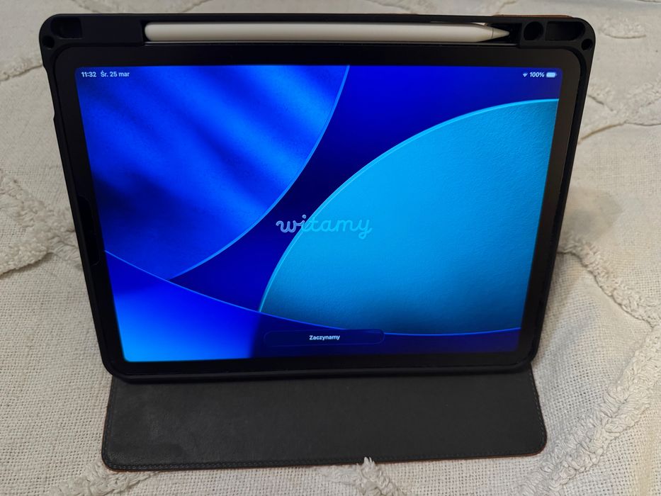 iPad Air Gen 5 M1 WiFi 256GB + dodatki