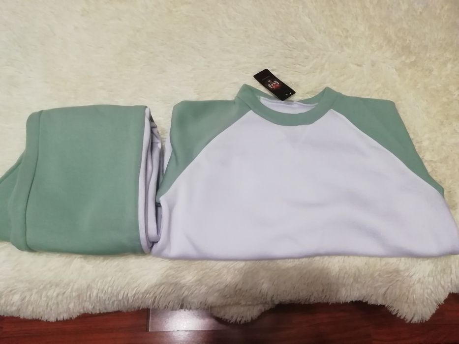 Спортивний костюм