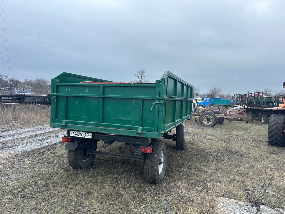 Продам прицеп 2птс4