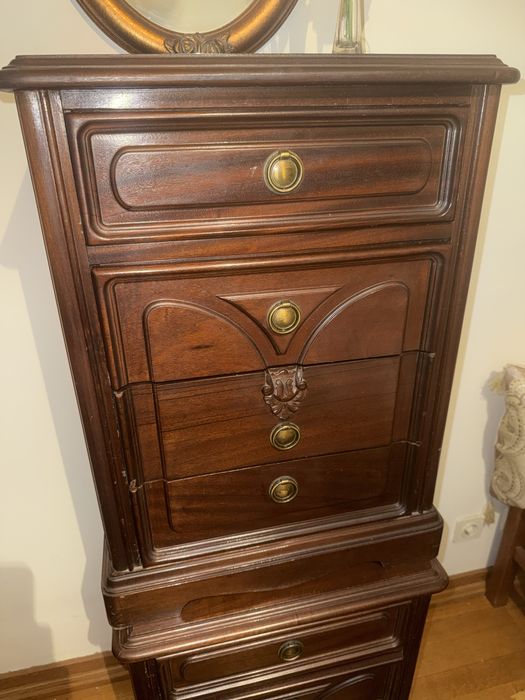 Cómoda com Espelho + Mesas de Cabeceira com Gavetas