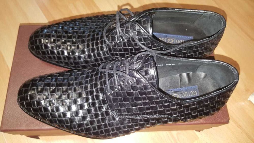 Чоловічі туфлі Guido Grozzi чорного кольору плетенка 27 см