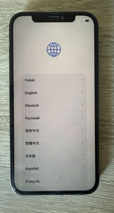 Iphone 12pro, 5 etui, kabel zasilajacy, szkło prywatyzujace