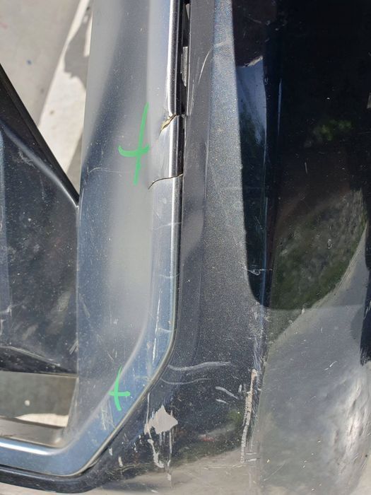 BMW X1 U11 Zderzak przedni przód  KOLUMB Jasienica