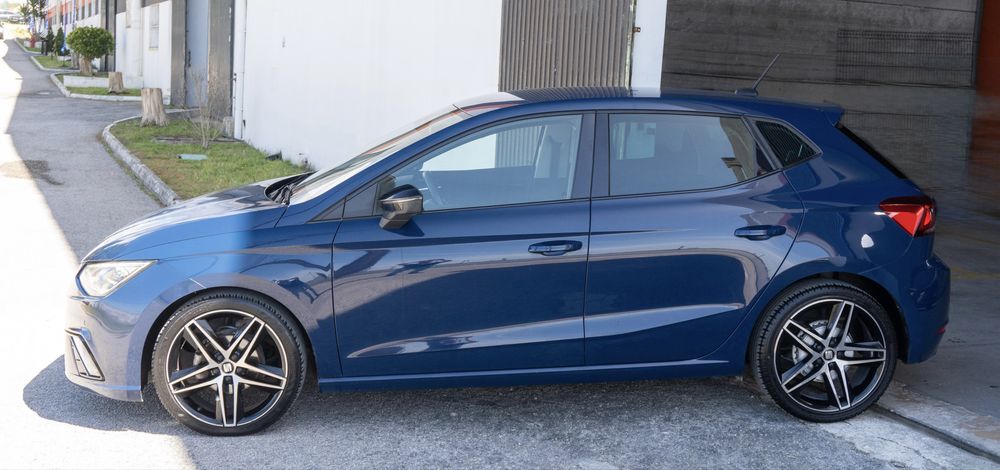 Seat Ibiza 1.0 TSI FR (desde 170€/mês financiamento)
