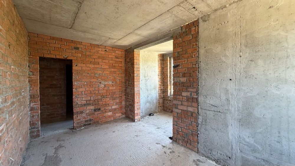 Продаж 3-кім. квартири 75 м вул. Миколайчука, 38 Галжитлобуд