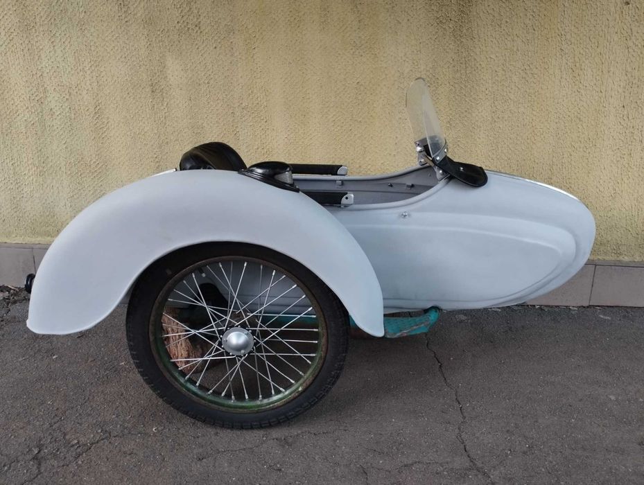 Запчасти  К 750  М 72.