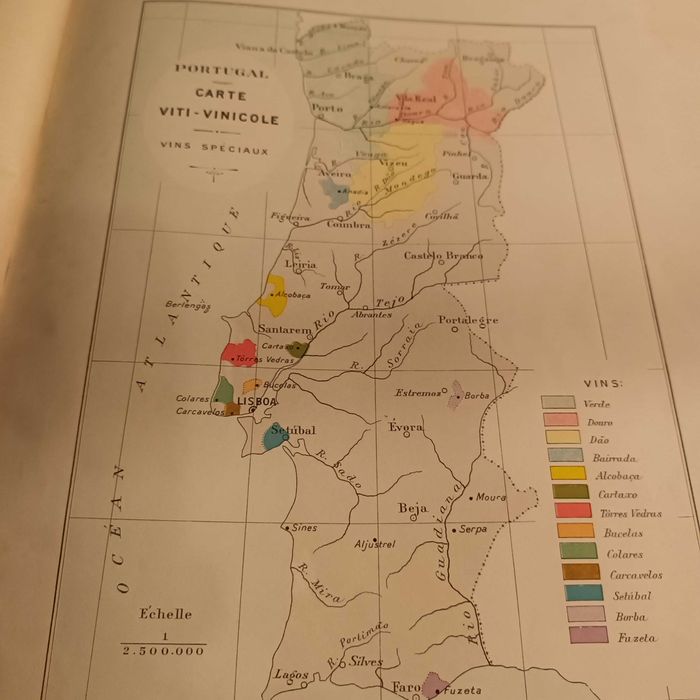 Livro Le Portugal et son activite economique