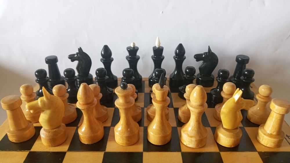 Шахмати ссср большие с утяжелителями 40×40: 1 200 грн. - Книги ...