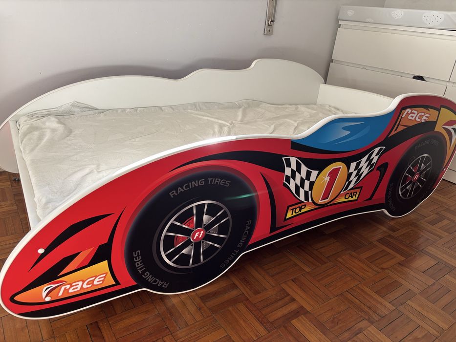 Cama infantil com somier
