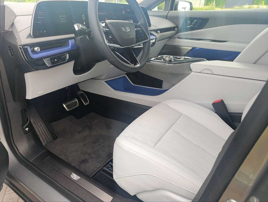 Cadillac Optiq 2025 VIN 3GYK3DMR2SS263371 фото оголошення 8 з 23