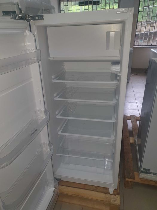 Frigorifico respekta novo