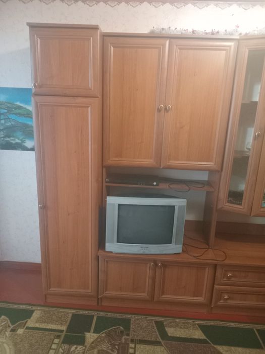 Стенка розборна для вітальні