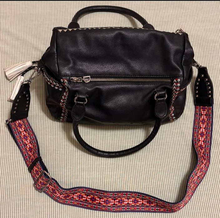Mala preta original Desigual com 2 alças removíveis