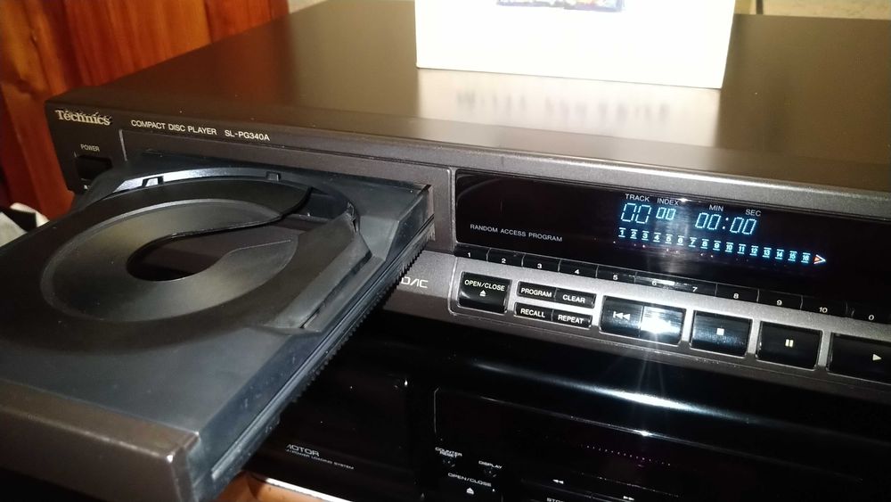 Technics SL-PG340A, CD проигрыватель