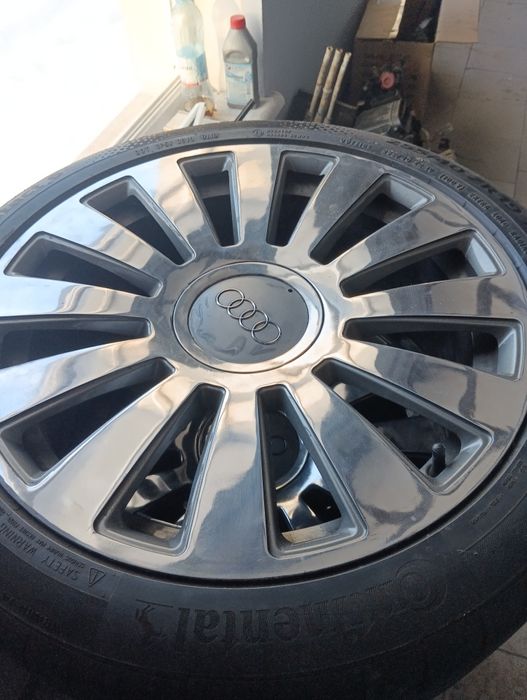 Титанові диски різних розмірів