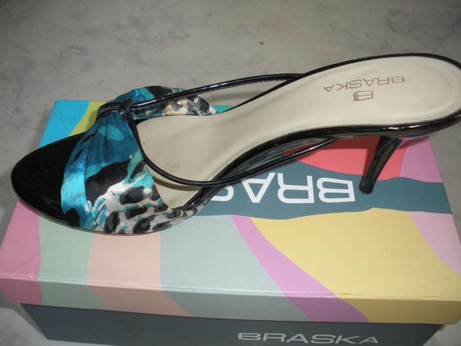 Продам босоножки BRASKA