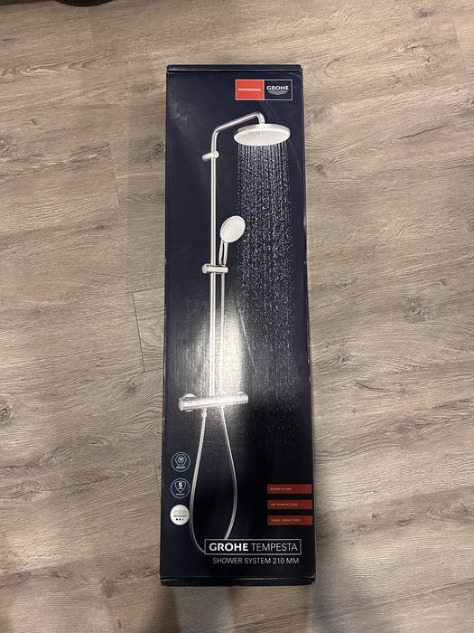 Coluna duche Grohe Tempesta 210 (Nova)