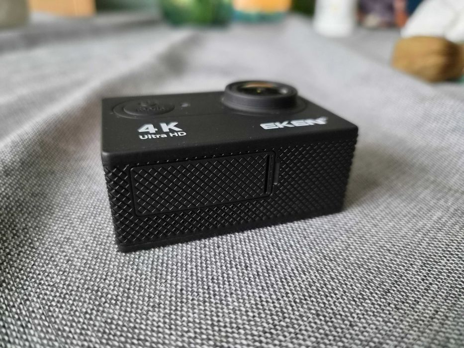 Kamerka sportowa Eken H9R