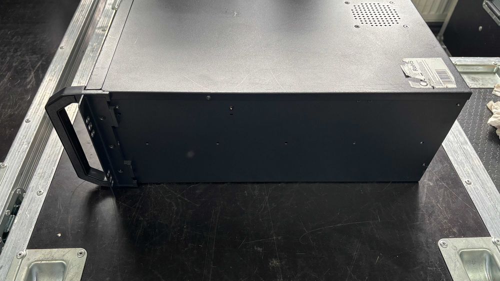 Obudowa RACK do komputera