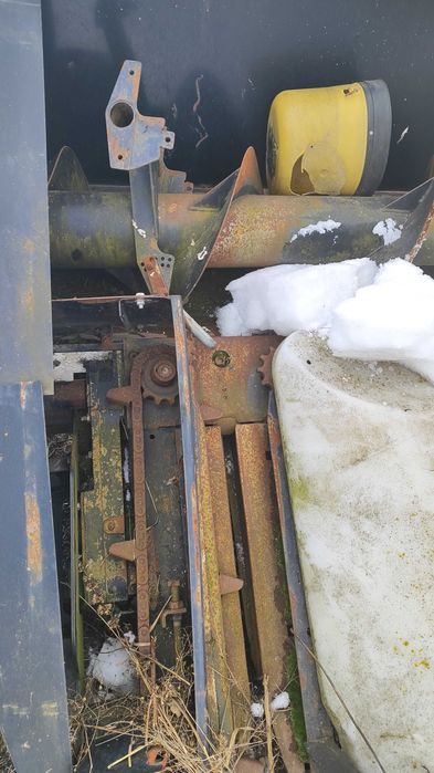 Жатка для збирання кукурудзи Oros 8+HSA